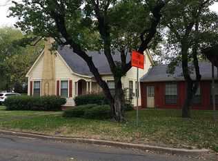 112 N Woodrow St, Madisonville, TX 77864