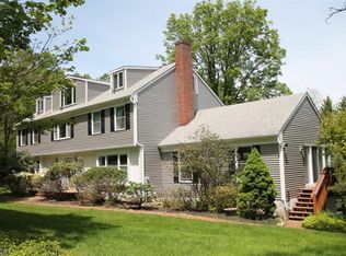 7 Partridge Run, Hampton, NJ 08827