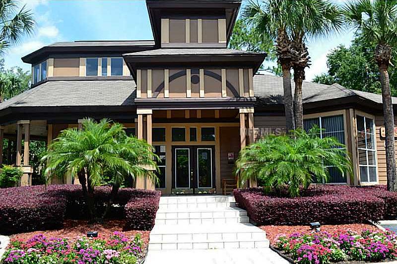 1st image of 498 N Pin Oak 200 Pl