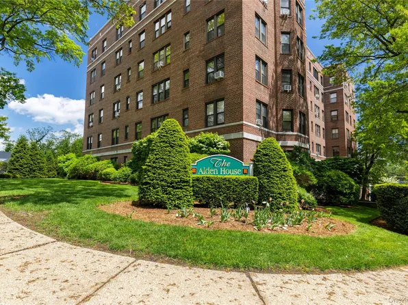 11 Alden Road #6L, Larchmont, NY 10538