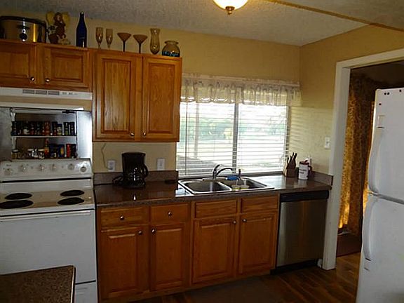 5th image of 5700 Sundance Cir