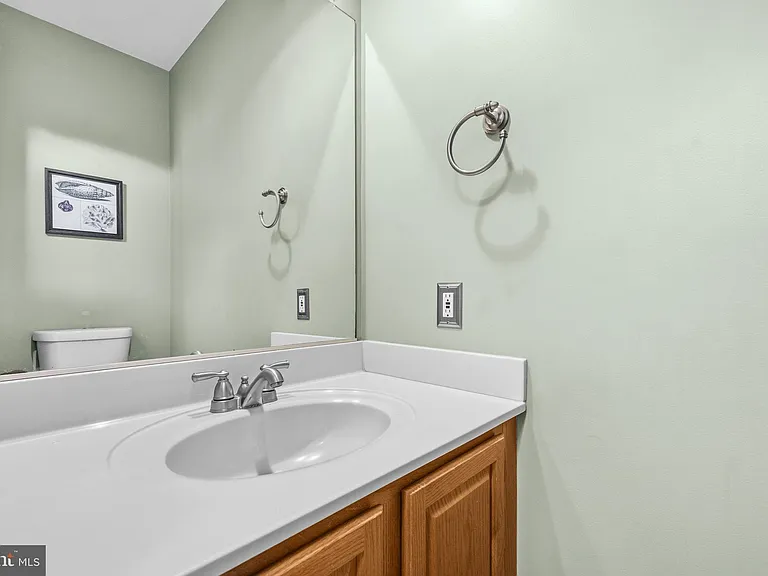 6837 Malton Ct — Photo 7