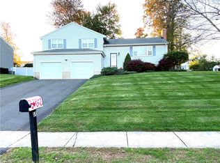 51 Gooseberry Hl, Wethersfield, CT 06109