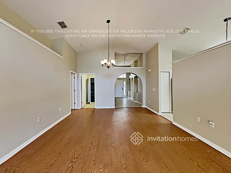 10210 Merrimac Manor Dr — Photo 4