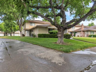 5055 Rhode Island Dr APT 4, Sacramento, CA, 95841