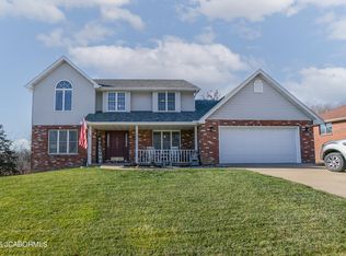 1010 Country Ridge Dr, Jefferson City, MO 65109