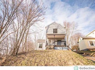 22 Snyder Ave, Struthers, OH 44471