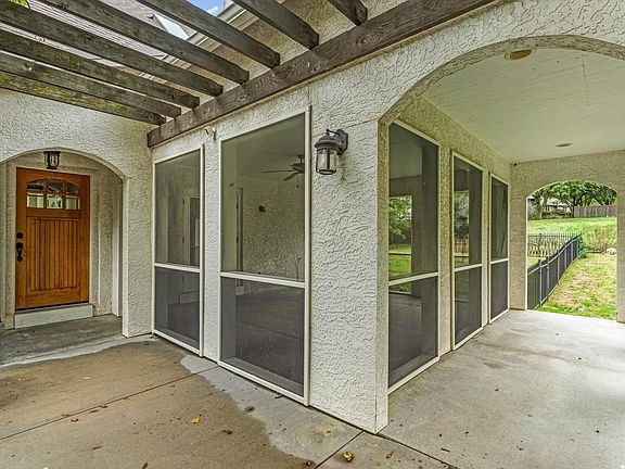 5th image of 2812 Stratford Rd