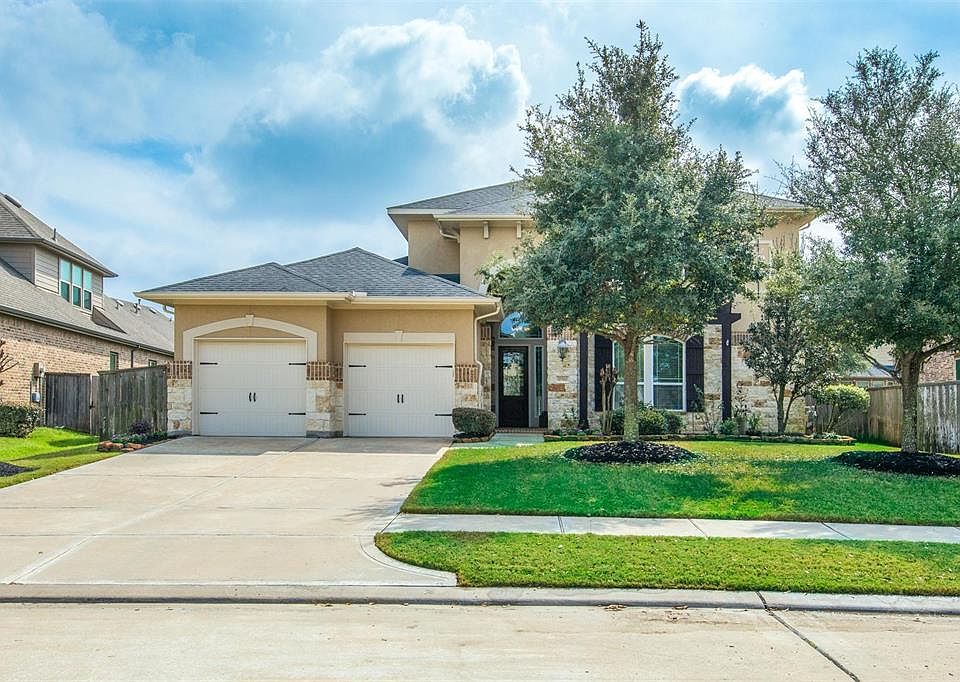 1st image of 10510 Red Cedar Hollow Dr