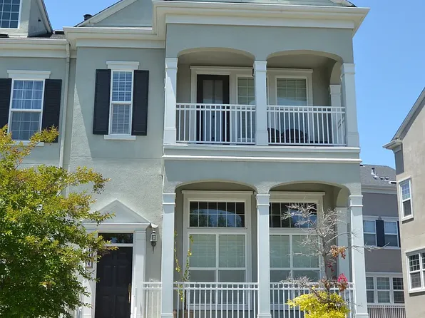 4444 Chancery Ln, Dublin, CA 94568