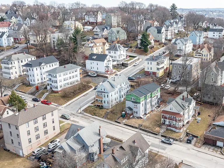 74 Green Hill Pkwy #1 — Photo 18