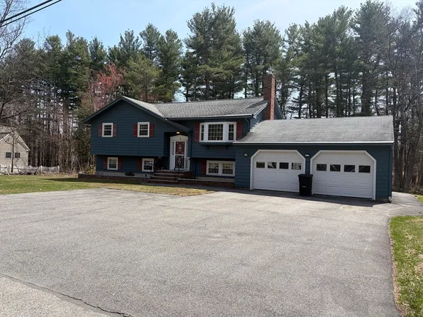 8 Barry Dr, North Chelmsford, MA 01863