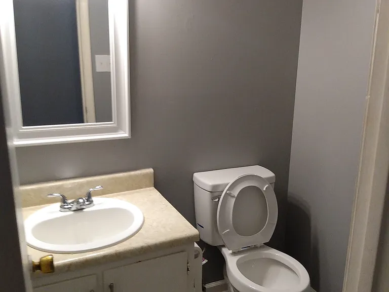 1420 Kingswood Way #1 — Photo 2
