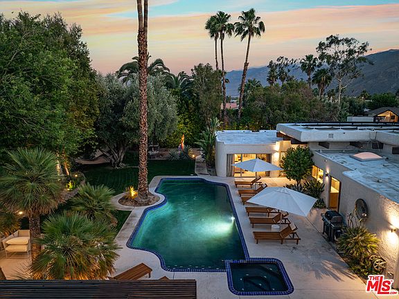 3rd image of 550 N Arquilla Rd