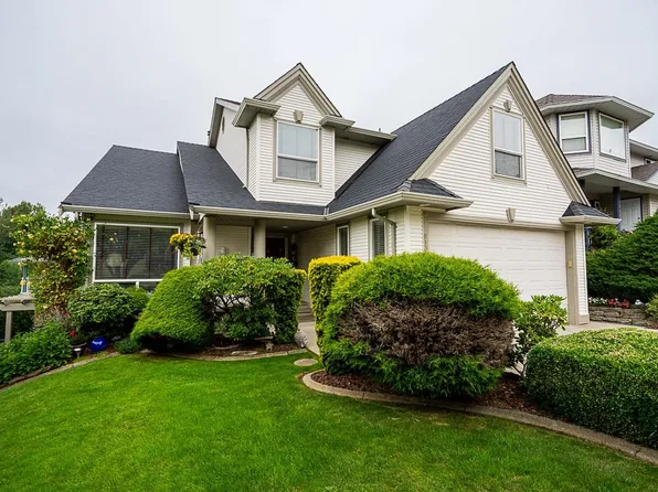 8135 Barnett St, Mission, BC V2V 7C7
