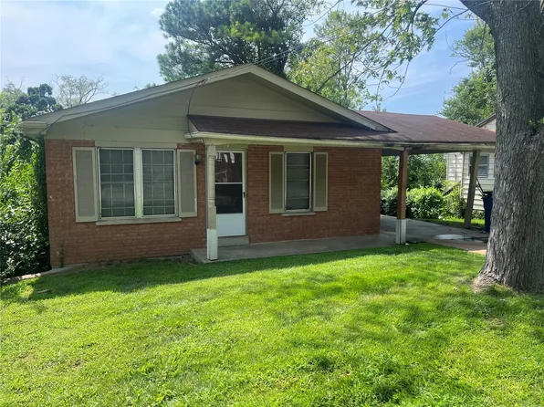 813 Marvin Ave, Saint Louis, MO 63135