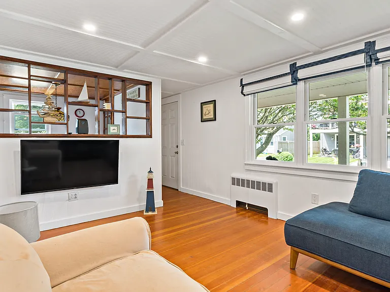 39 Salt Pond Way — Photo 7