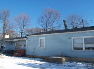4702 Fair Dr, Orefield, PA 18069