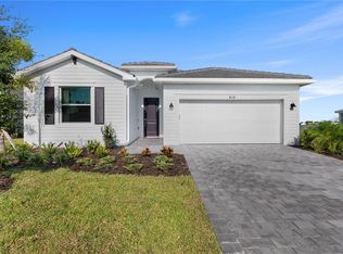 8134 Shore Lake Dr, Englewood, FL 34224