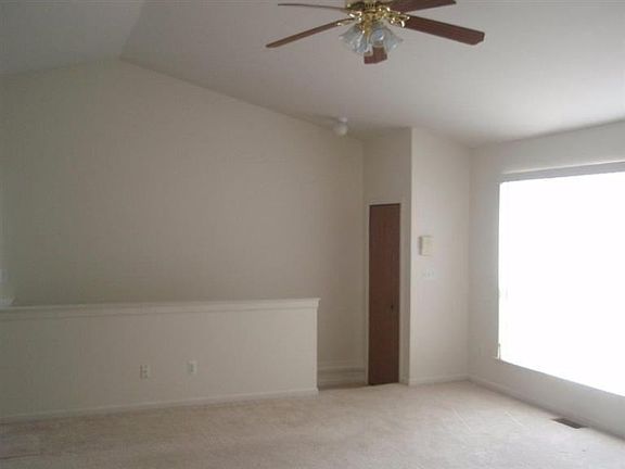 122 Commons-3