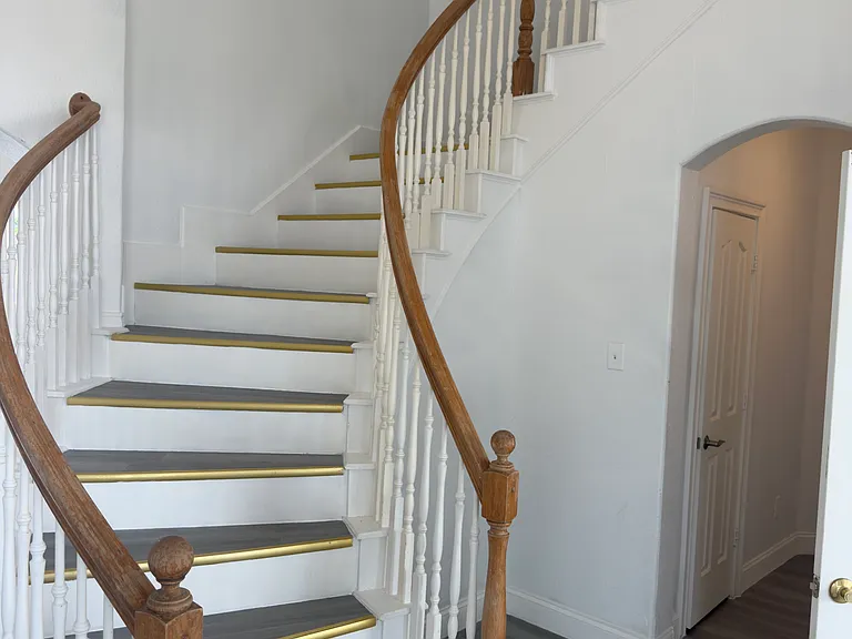 2622 Westwind Dr — Photo 20