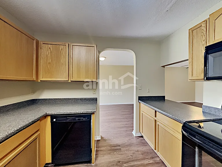 7810 Dueling Oak — Photo 4