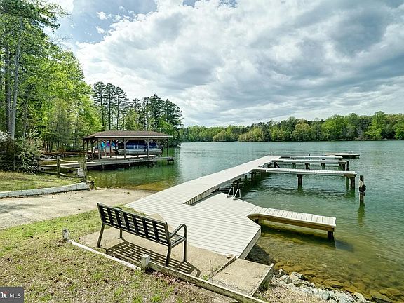 3rd image of 13323 Alva Brooks Ln