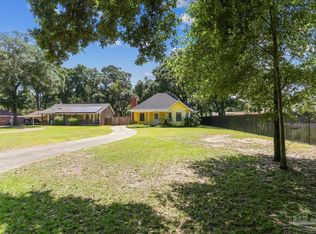 9440 Hummingbird Blvd, Pensacola, FL 32514