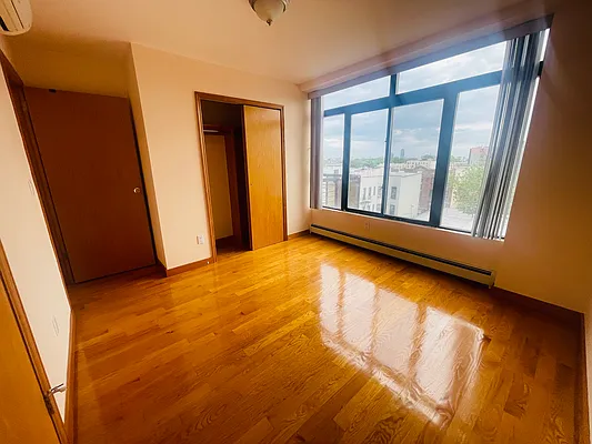 Rented by Remax Edge | media 17