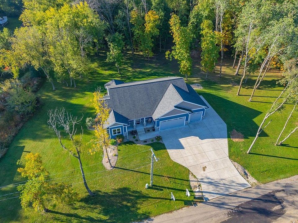 1st image of 2607 Marilyn Dr