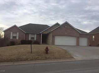 1004 Joanne Dr, Webb City, MO 64870