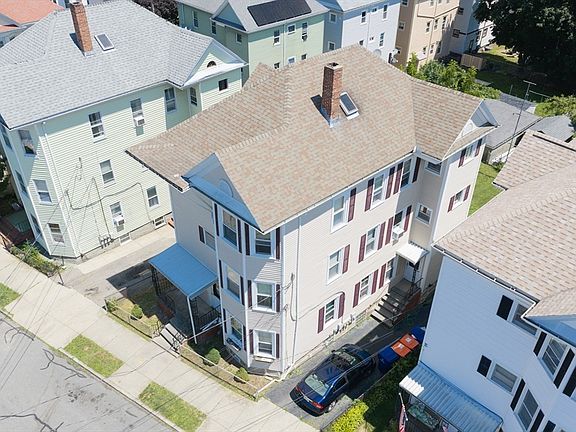 2nd image of 618 Summer St
