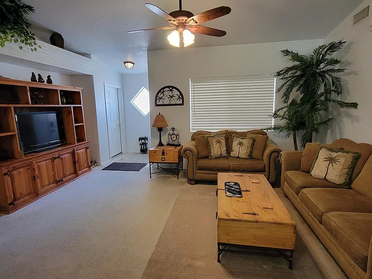 2740 Jericho Dr — Photo 18