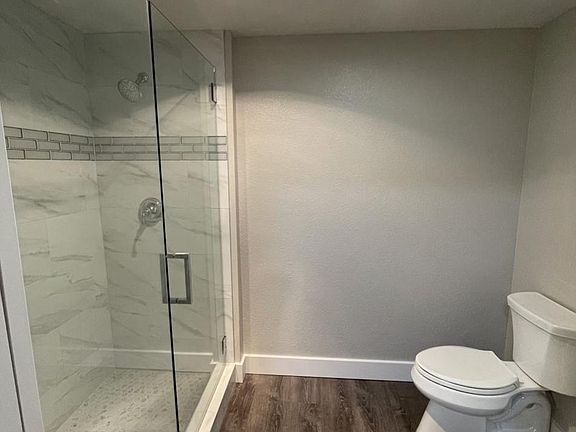 3rd image of 202 E Lake Ave APT 102