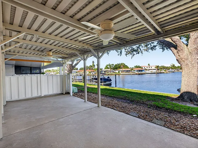 6497 Cape Hatteras Way NE #3 — Photo 61