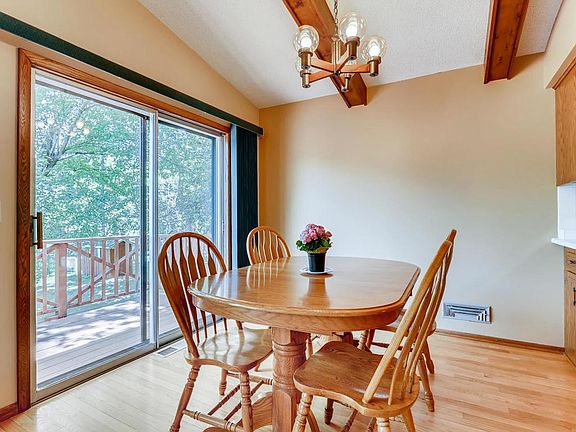 5th image of 12112 Hampshire Cir N
