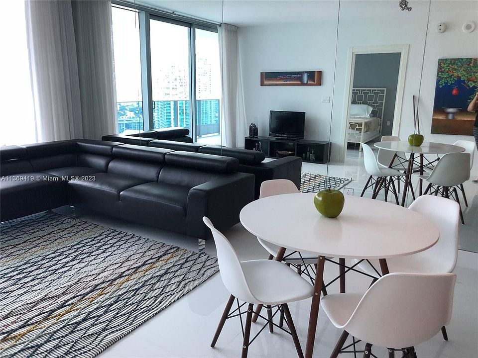 1st image of 200 Biscayne Boulevard Way APT 3314