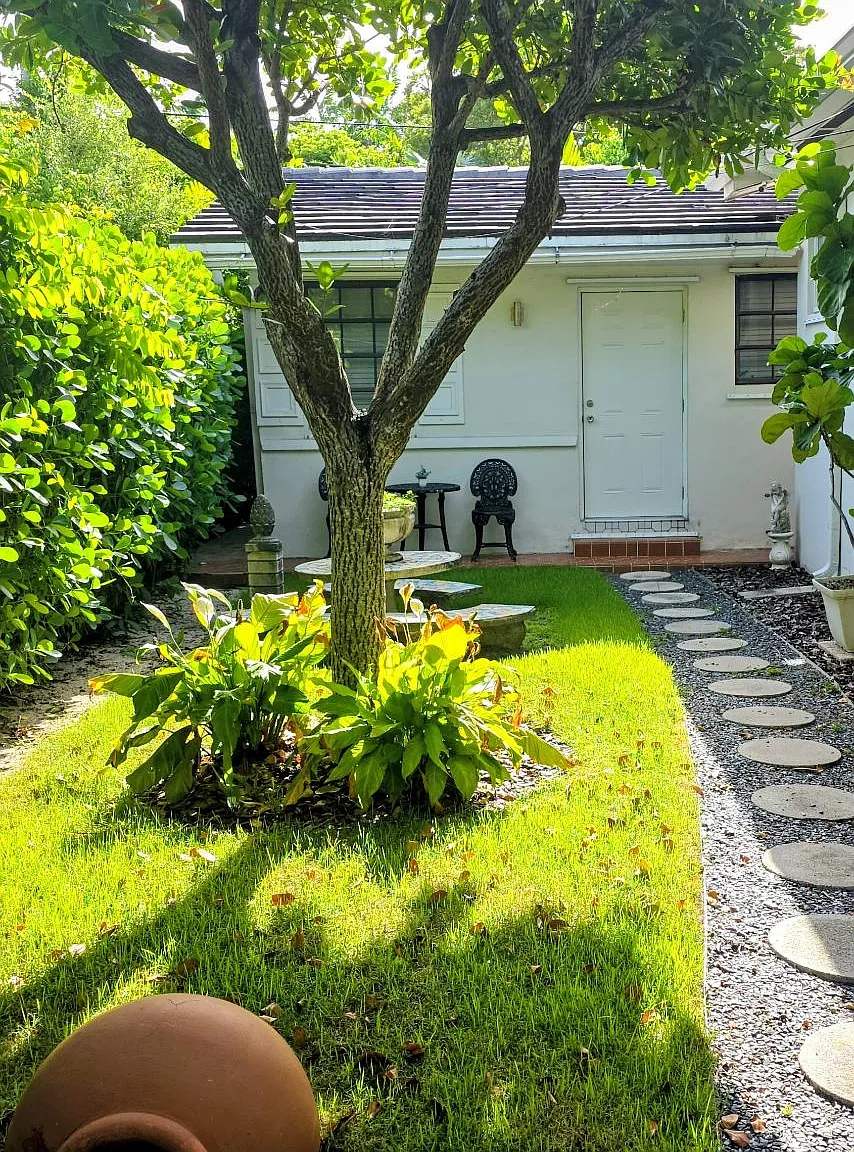Tangier St, Coral Gables — Photo 1