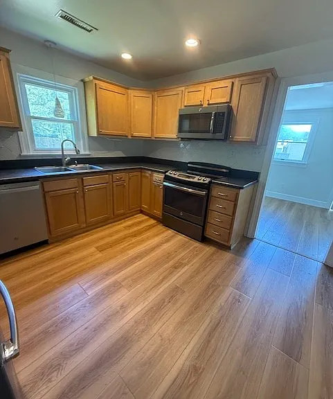 4115 Bluff Point Rd — Photo 8