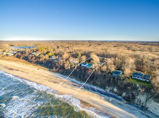 1010 Salt Marsh Ln, Peconic, NY 11958