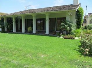 4341 N Country Club Ln, Long Beach, CA 90807