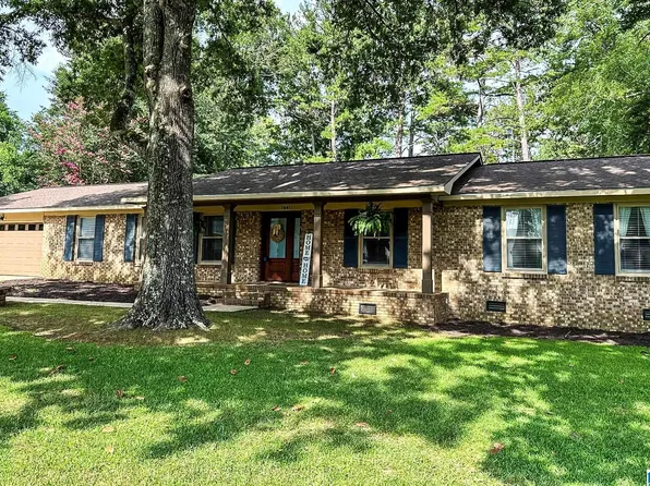 1941 Canterbury Sq, Anniston, AL 36207