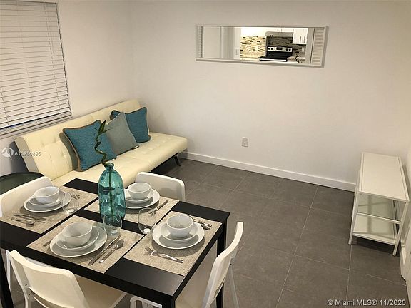 3rd image of 50 NW 42nd St #50