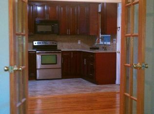 15 Norwich St FLOOR 2, Huntington Station, NY 11746