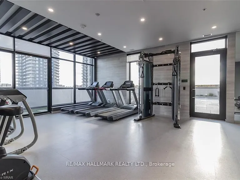 181 King St S #1009 — Photo 30