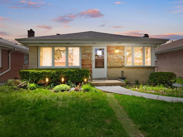 4605 Jerome Ave, Skokie, IL 60076
