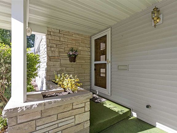 Covered porch entrance