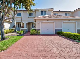 2005 Oakhurst Way, Riviera Beach, FL 33404