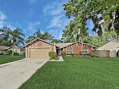 330 Woods Lake Dr Photo 1