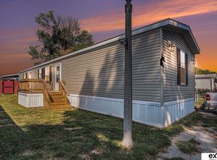 3101 Washington St Trailer 18, Bellevue, NE 68005